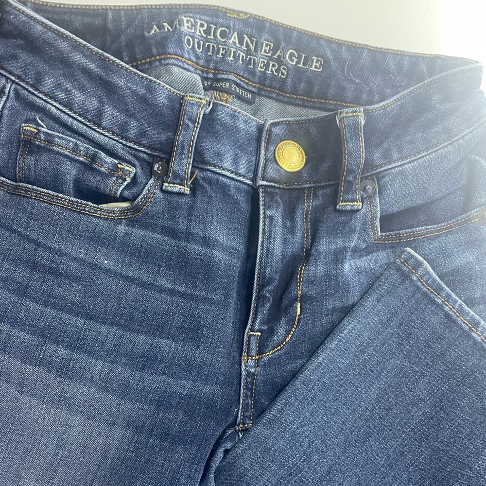 NEW AMERICAN EAGLE JEAN